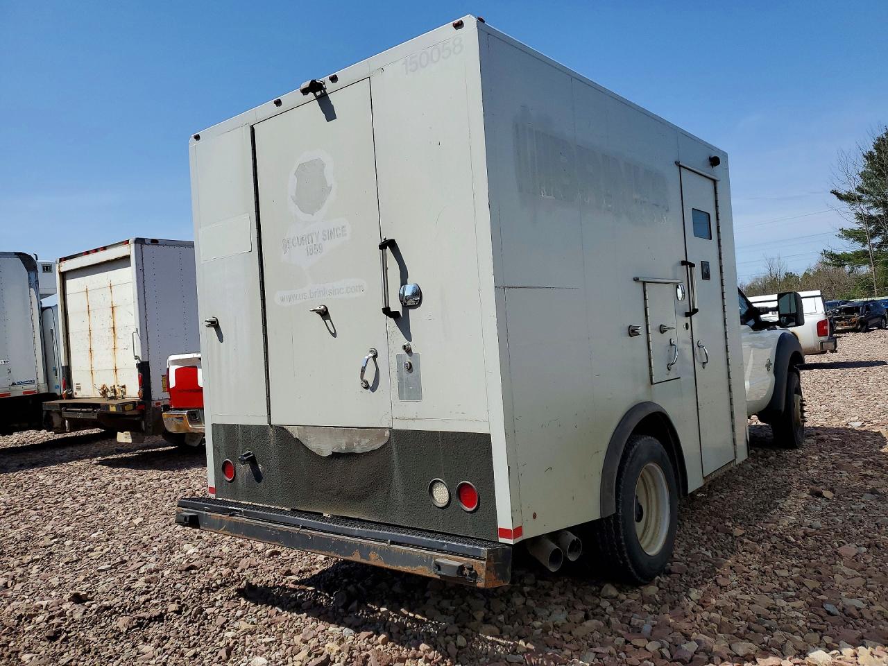 2015 FORD F550