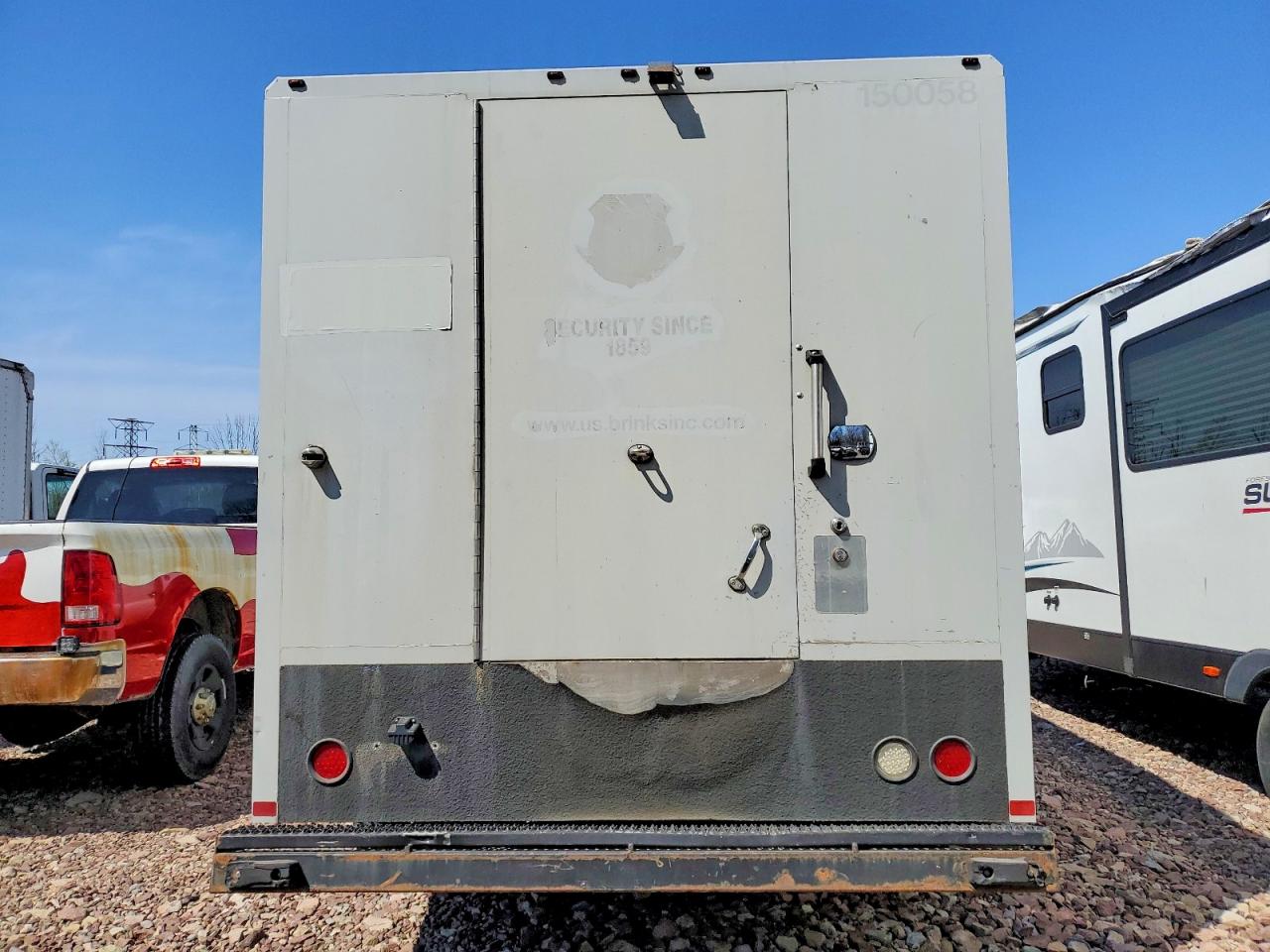 2015 FORD F550