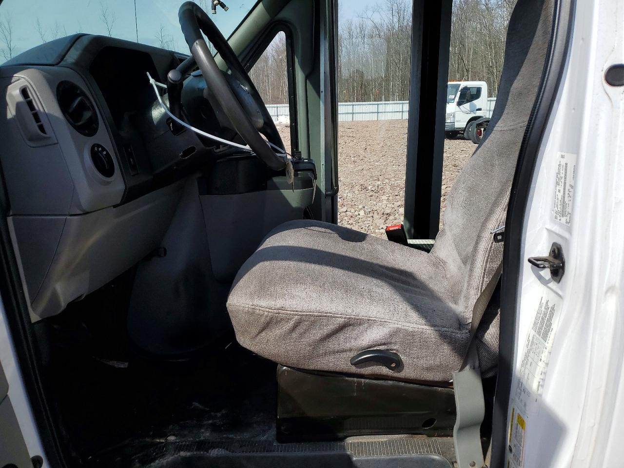 2017 FORD ECONOLINE
