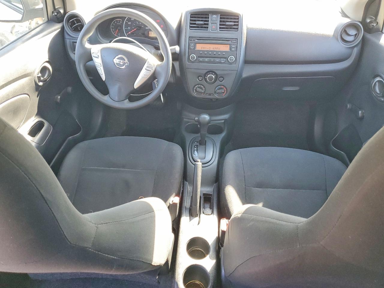 2015 NISSAN VERSA