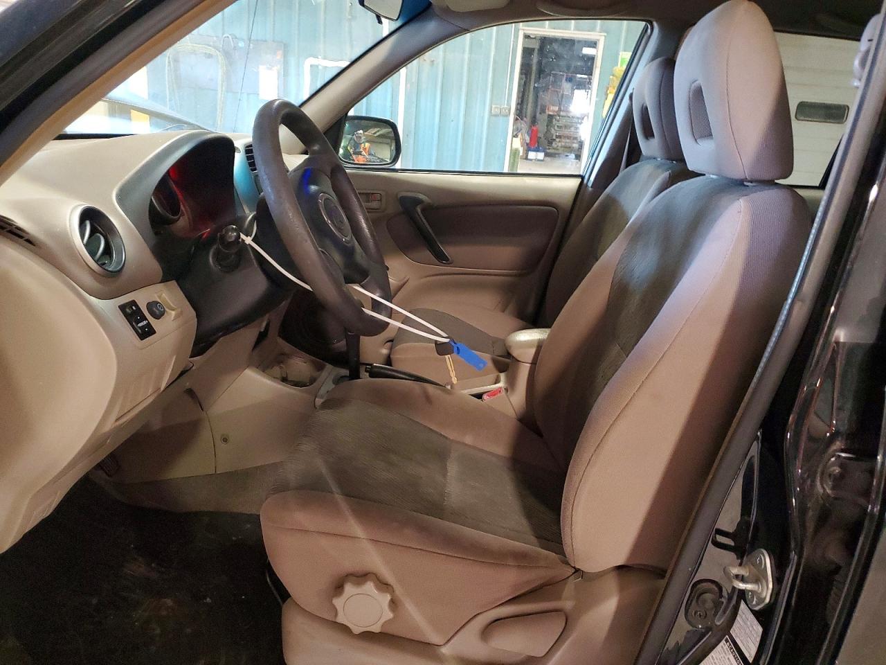 2002 TOYOTA RAV4
