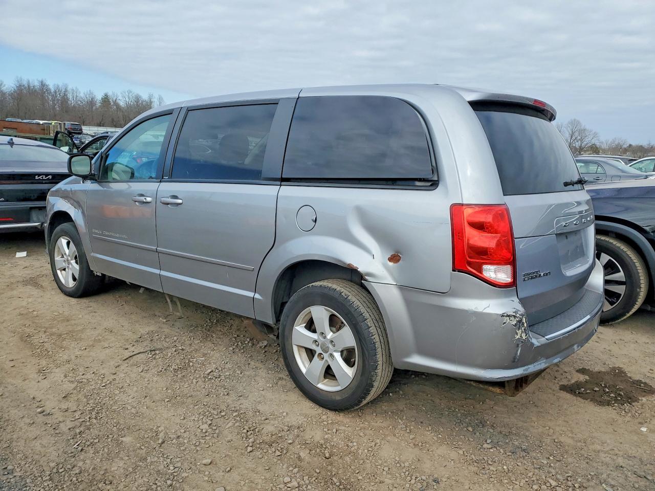 2013 DODGE CARAVAN
