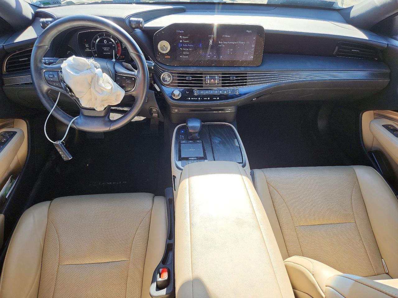 2021 LEXUS LS500