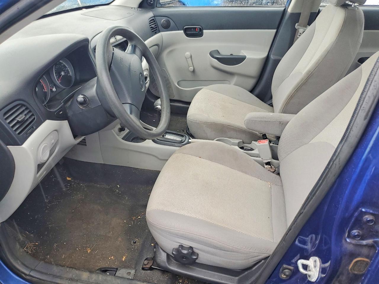 2009 HYUNDAI ACCENT