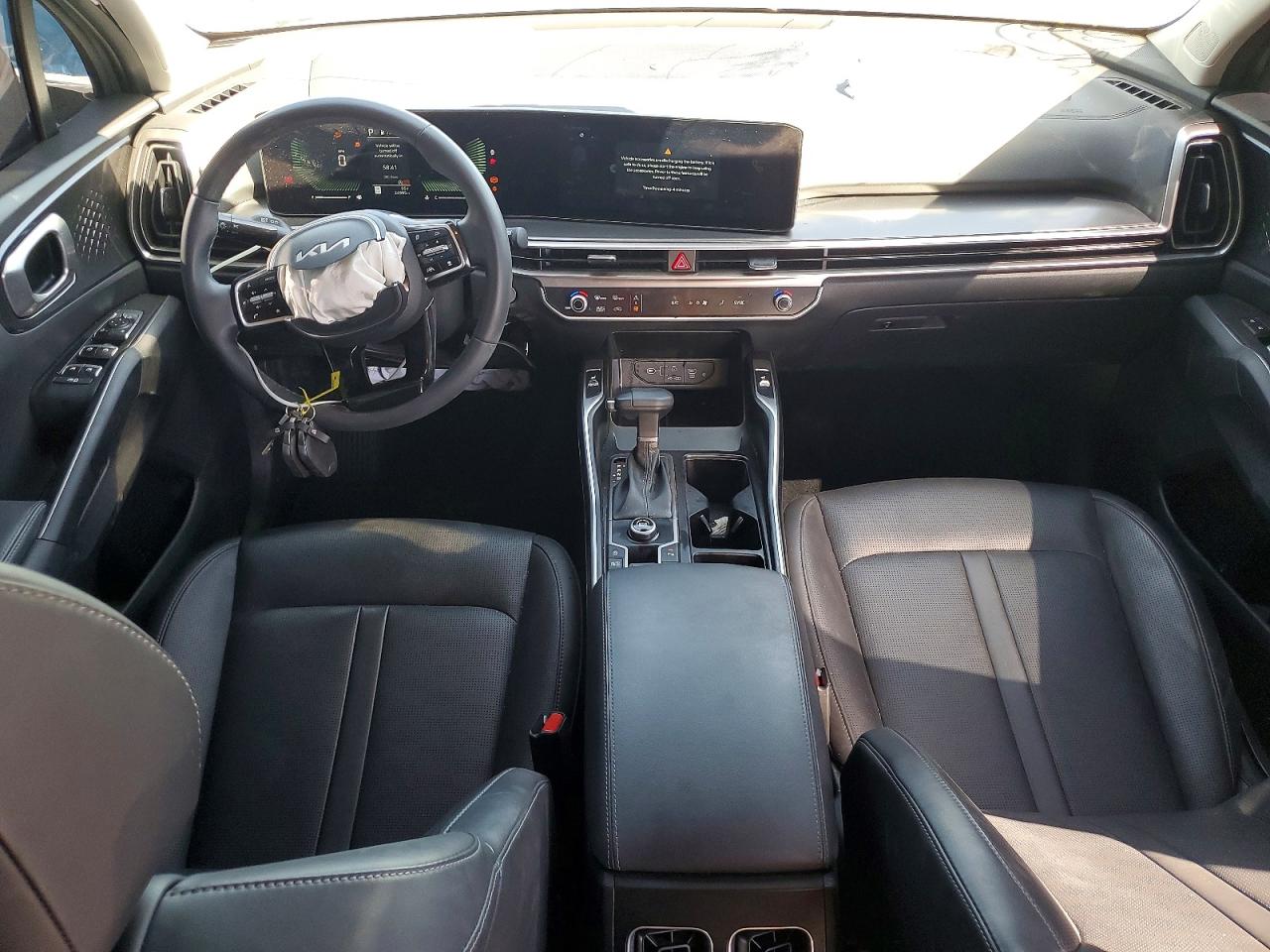 2025 KIA SORENTO