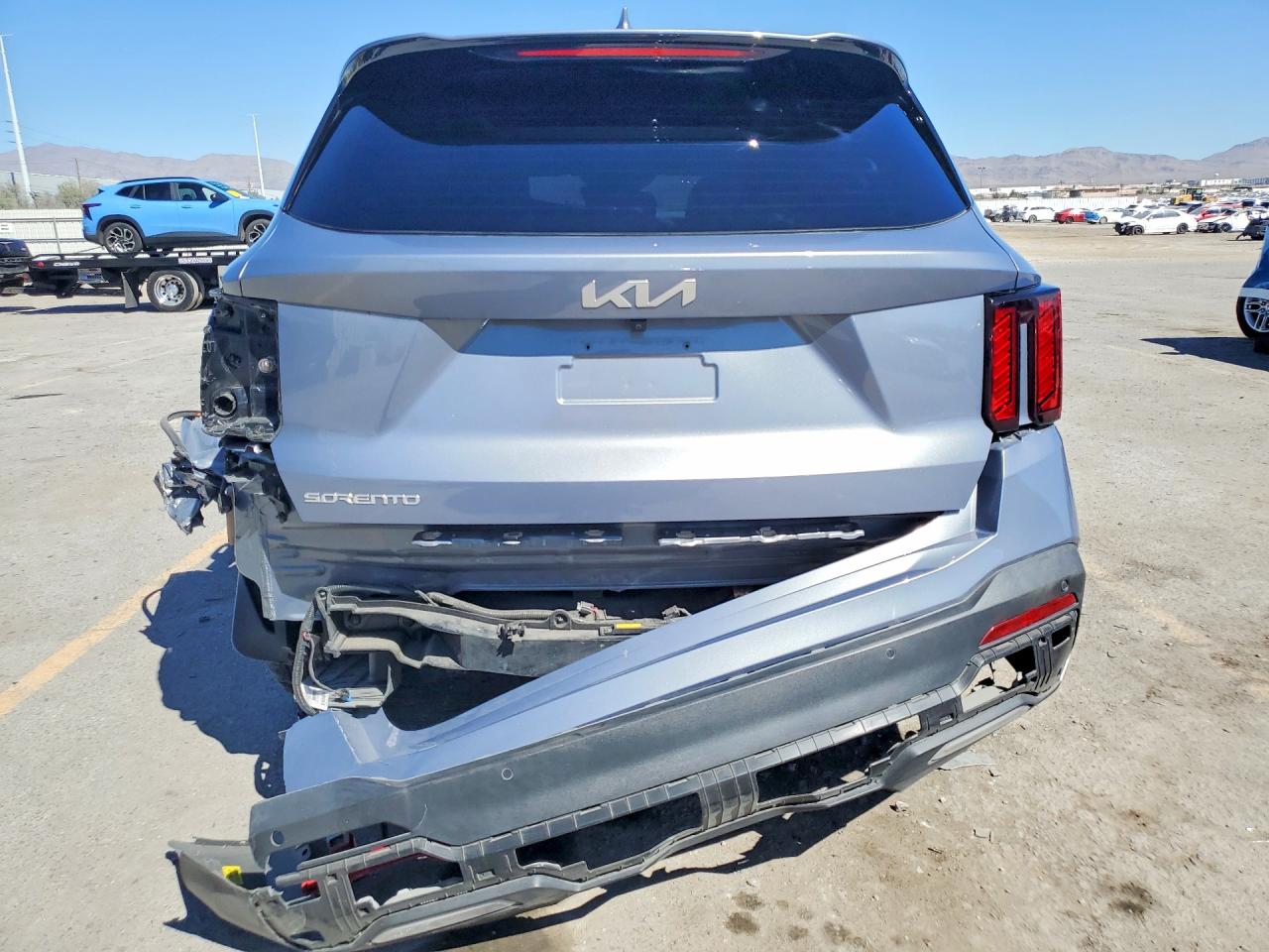 2025 KIA SORENTO