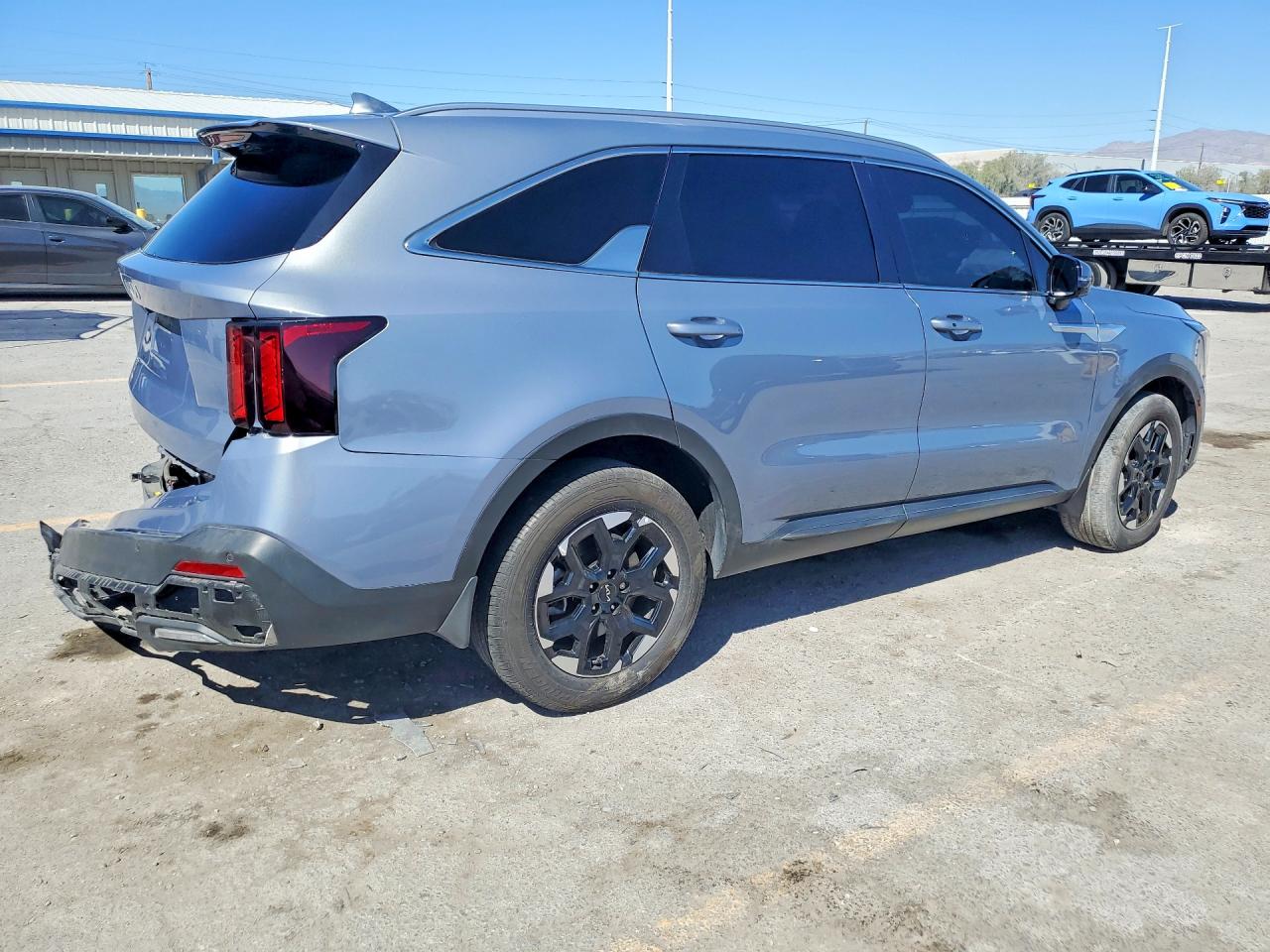 2025 KIA SORENTO