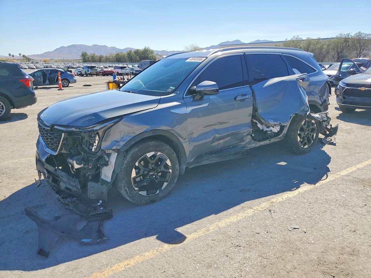 2025 KIA SORENTO