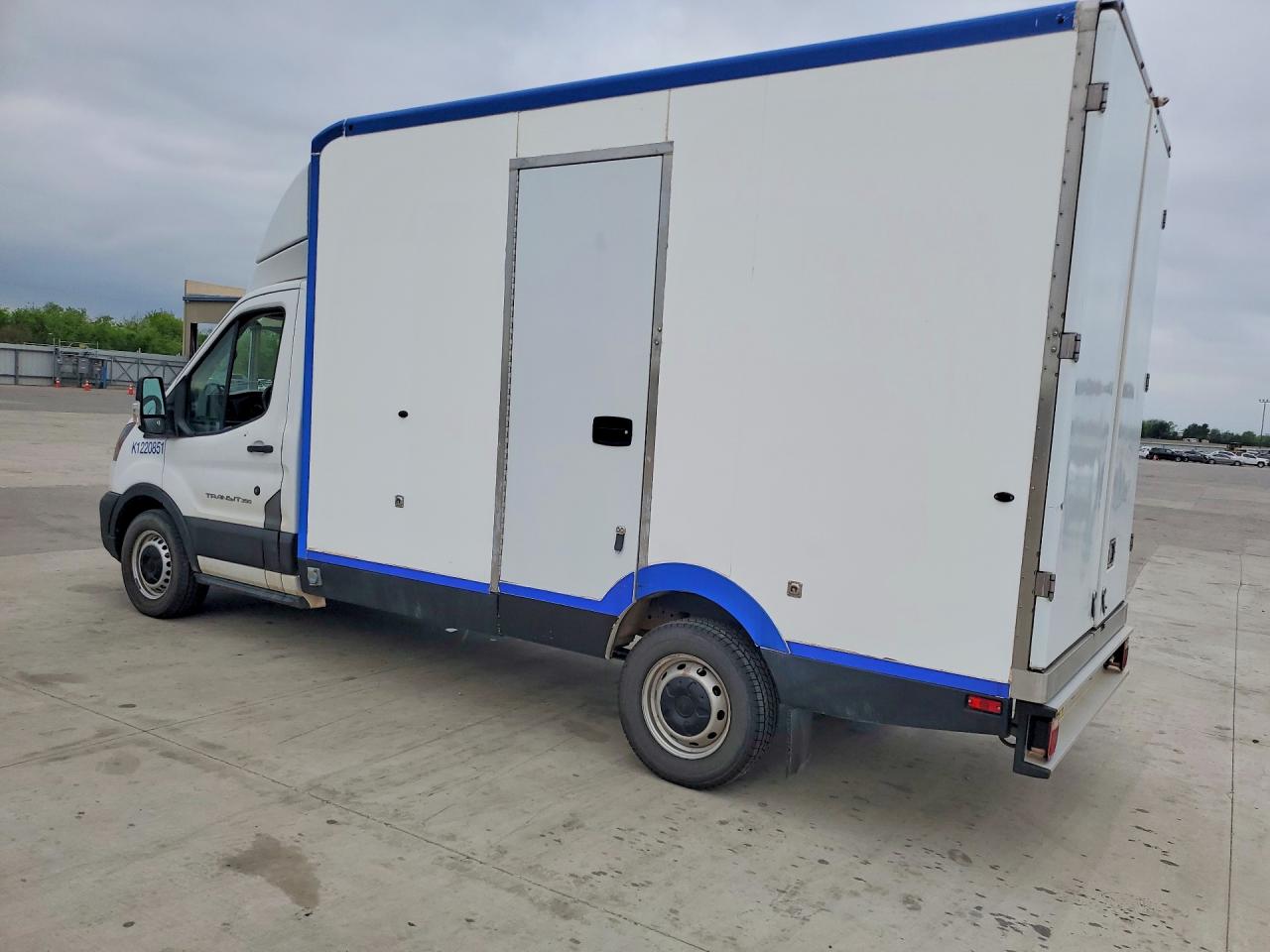 2022 FORD TRANSIT
