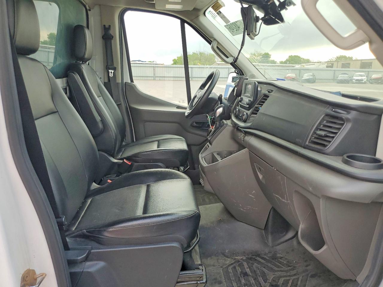 2022 FORD TRANSIT