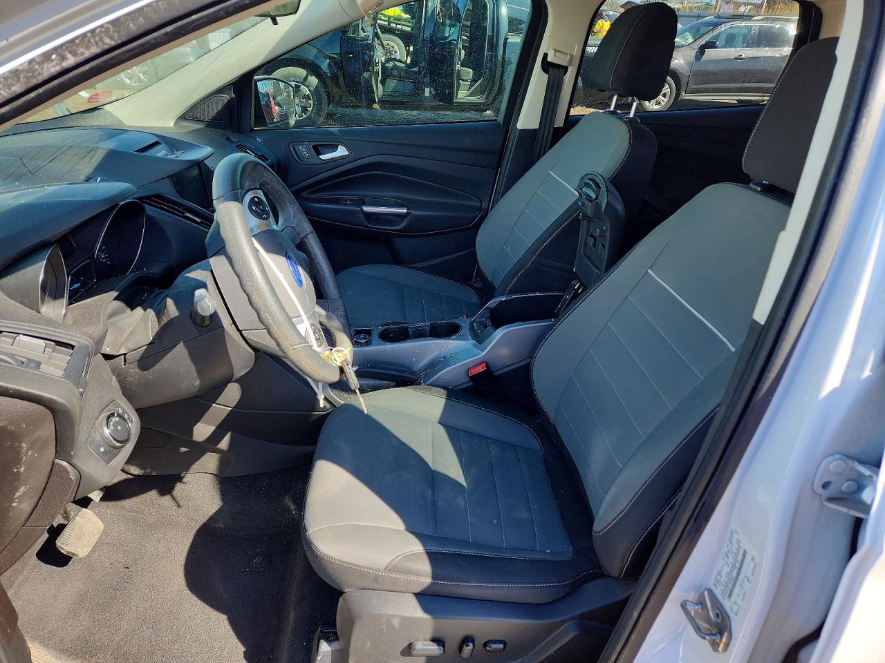2015 FORD ESCAPE