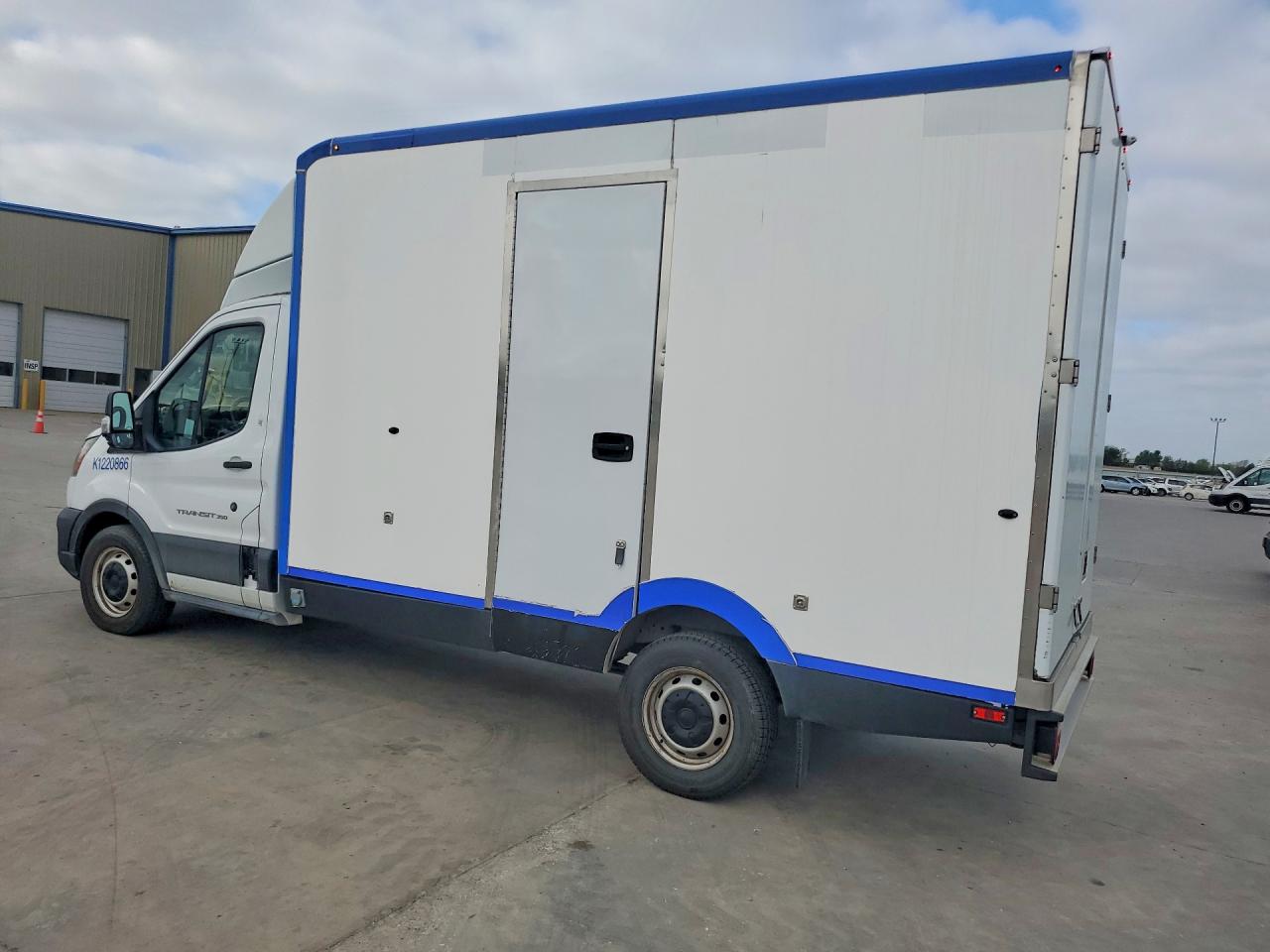 2022 FORD TRANSIT