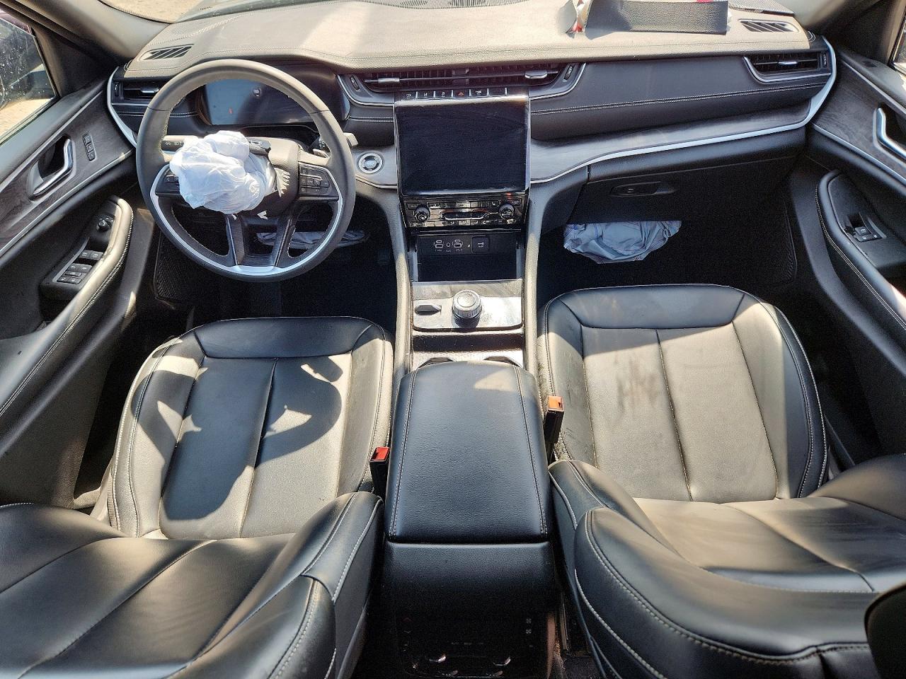 2024 JEEP CHEROKEE