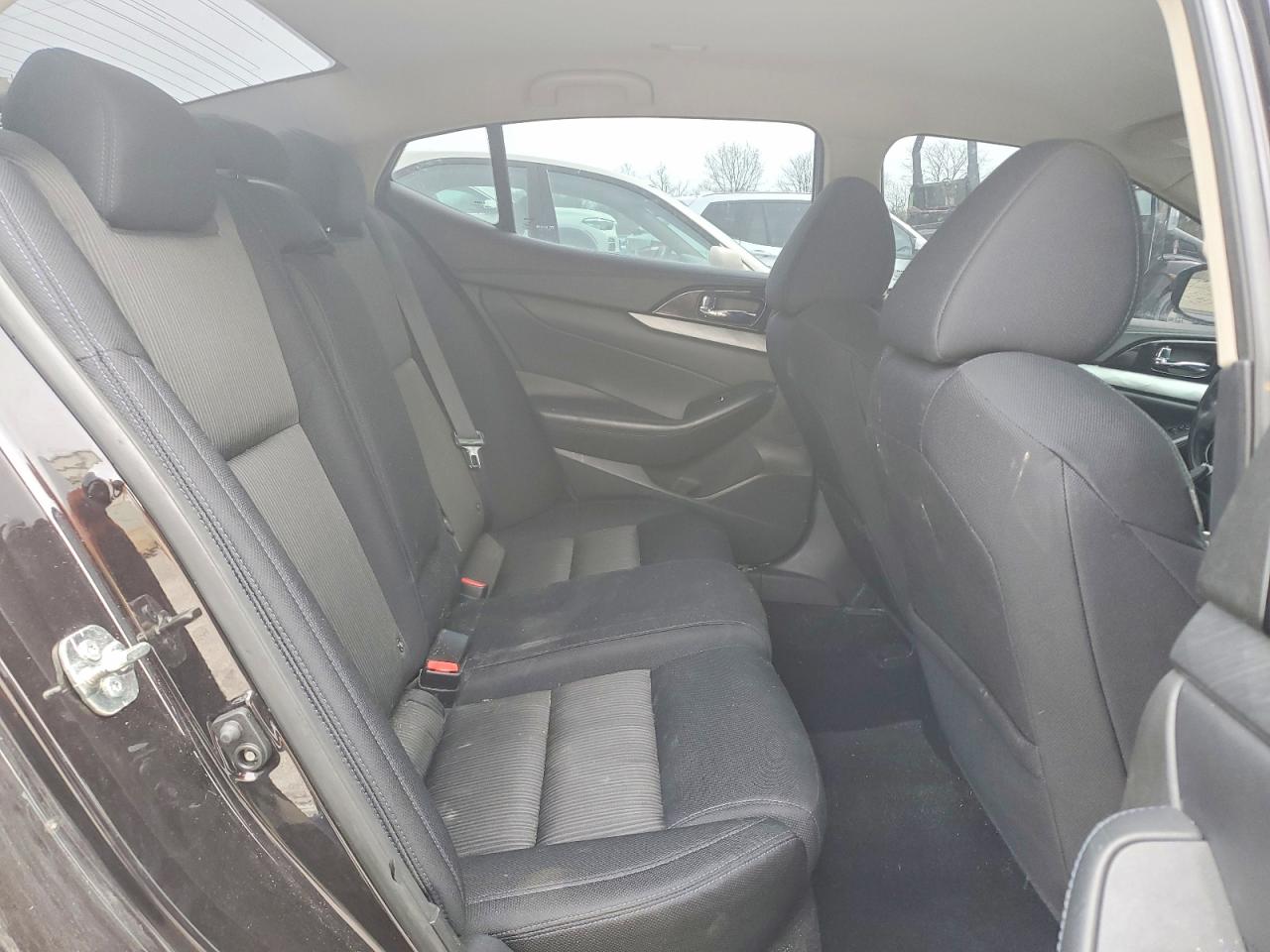 2017 NISSAN MAXIMA
