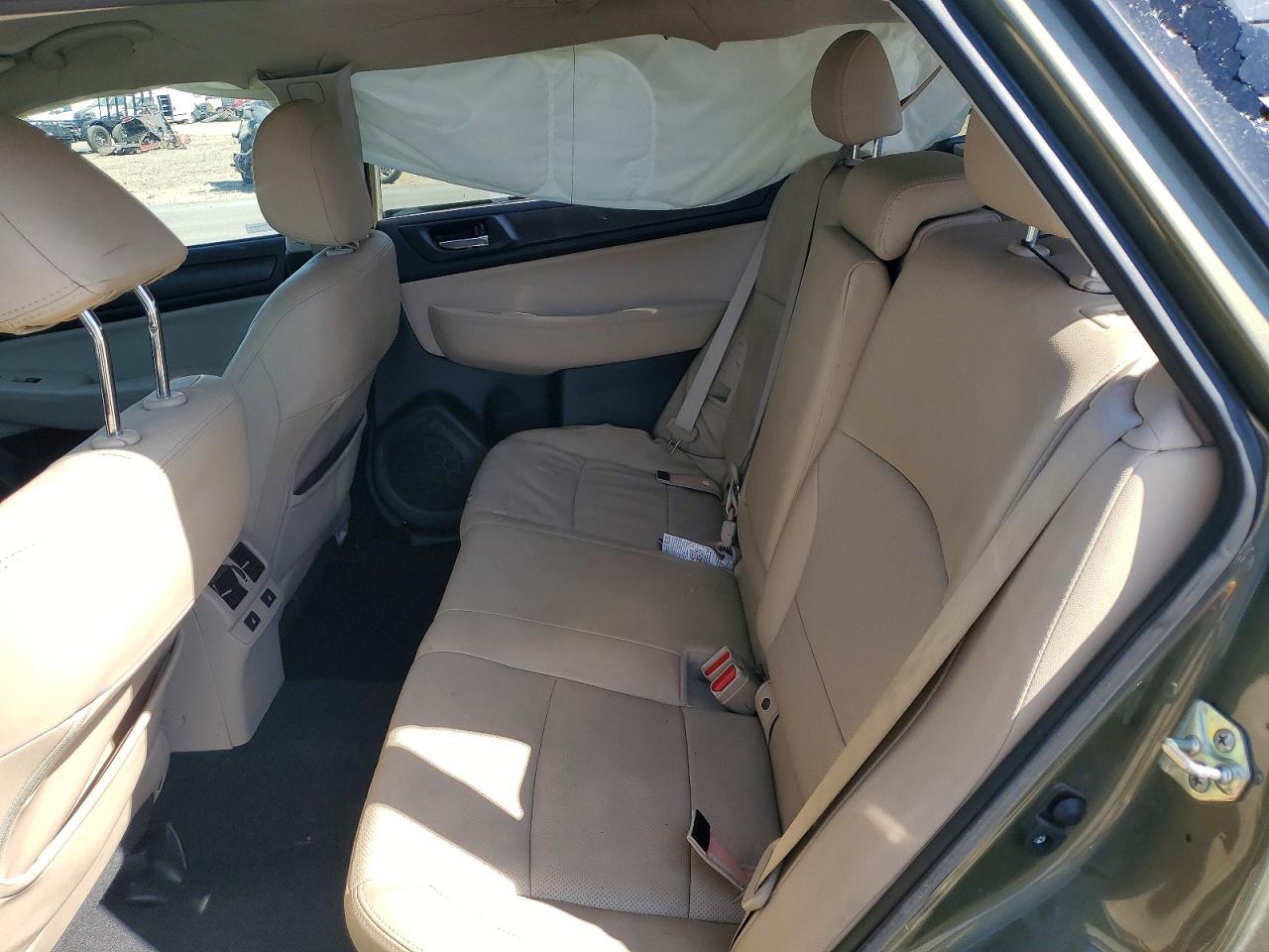 2015 SUBARU OUTBACK