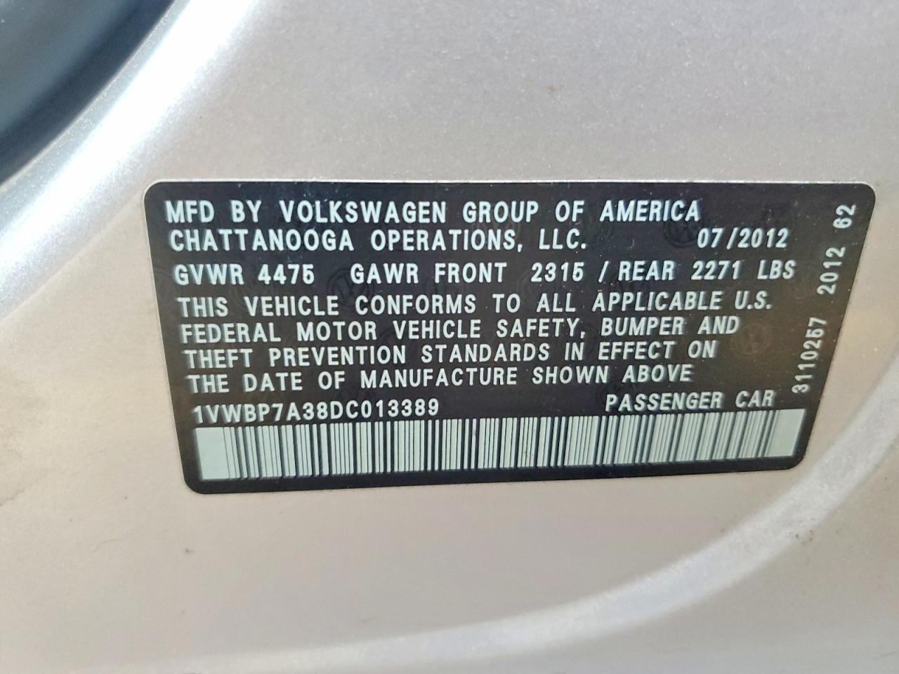 2013 VOLKSWAGEN PASSAT