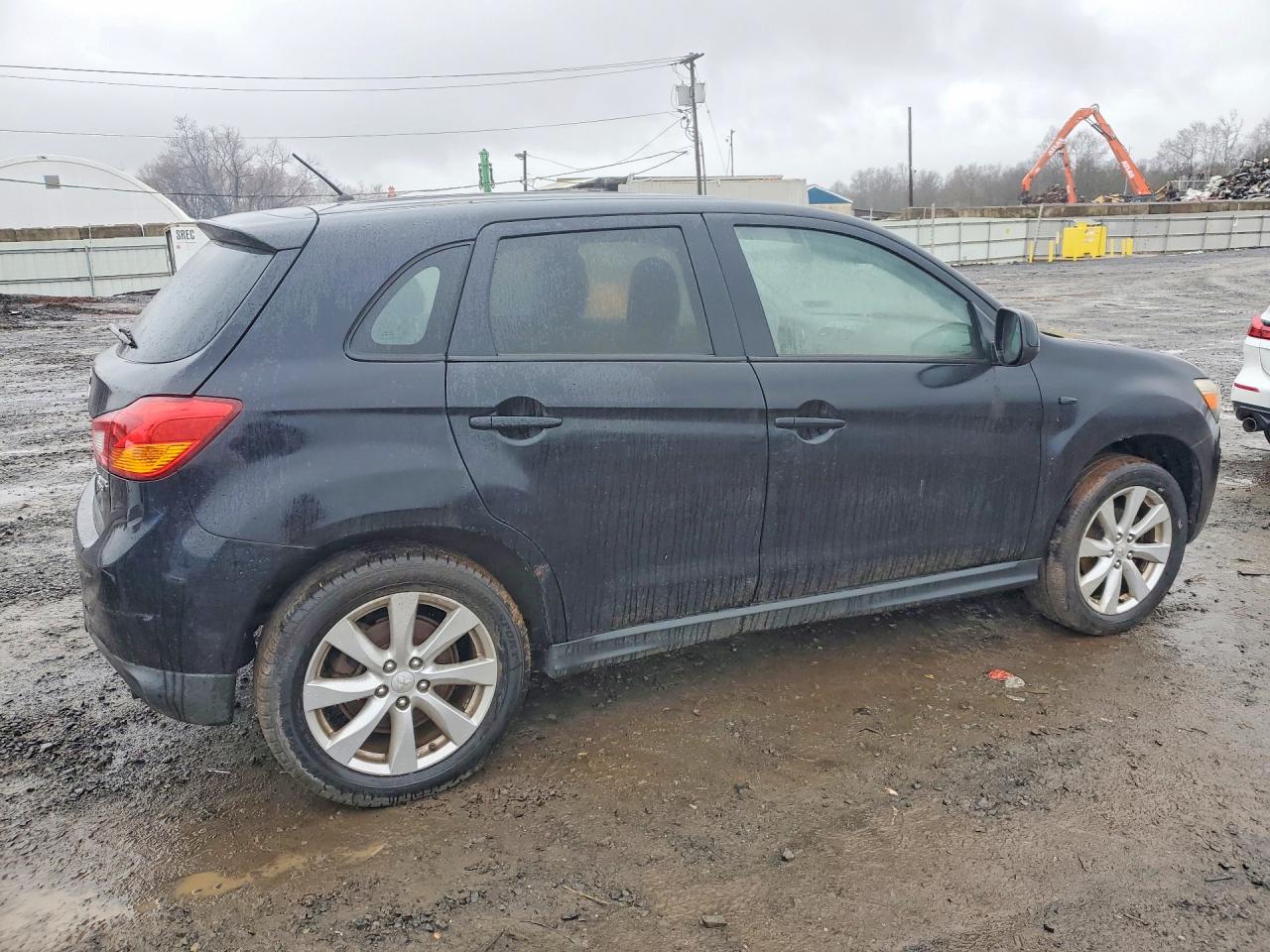 2013 MITSUBISHI OUTLANDER