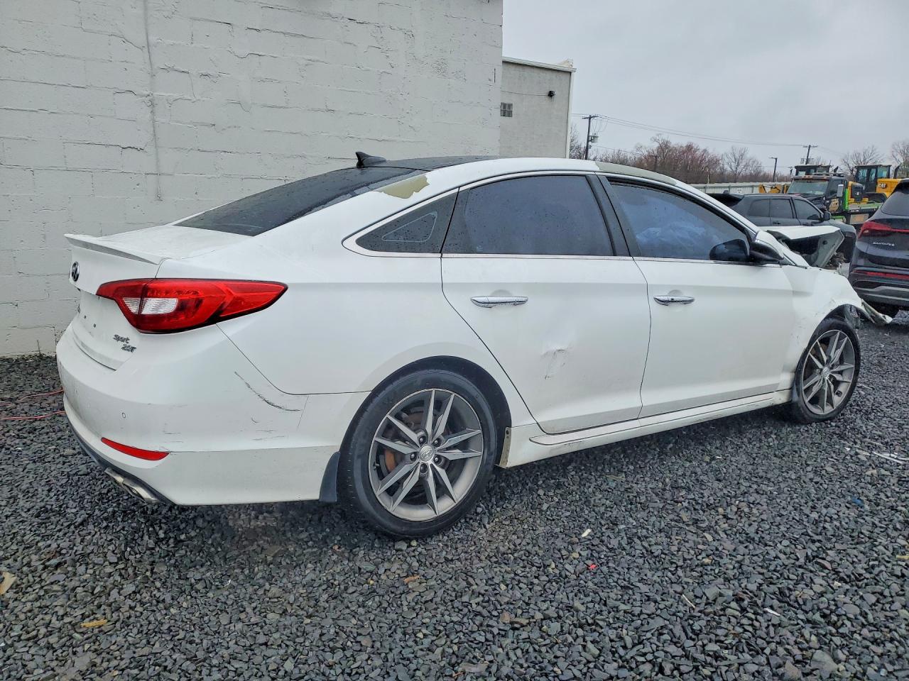 2015 HYUNDAI SONATA