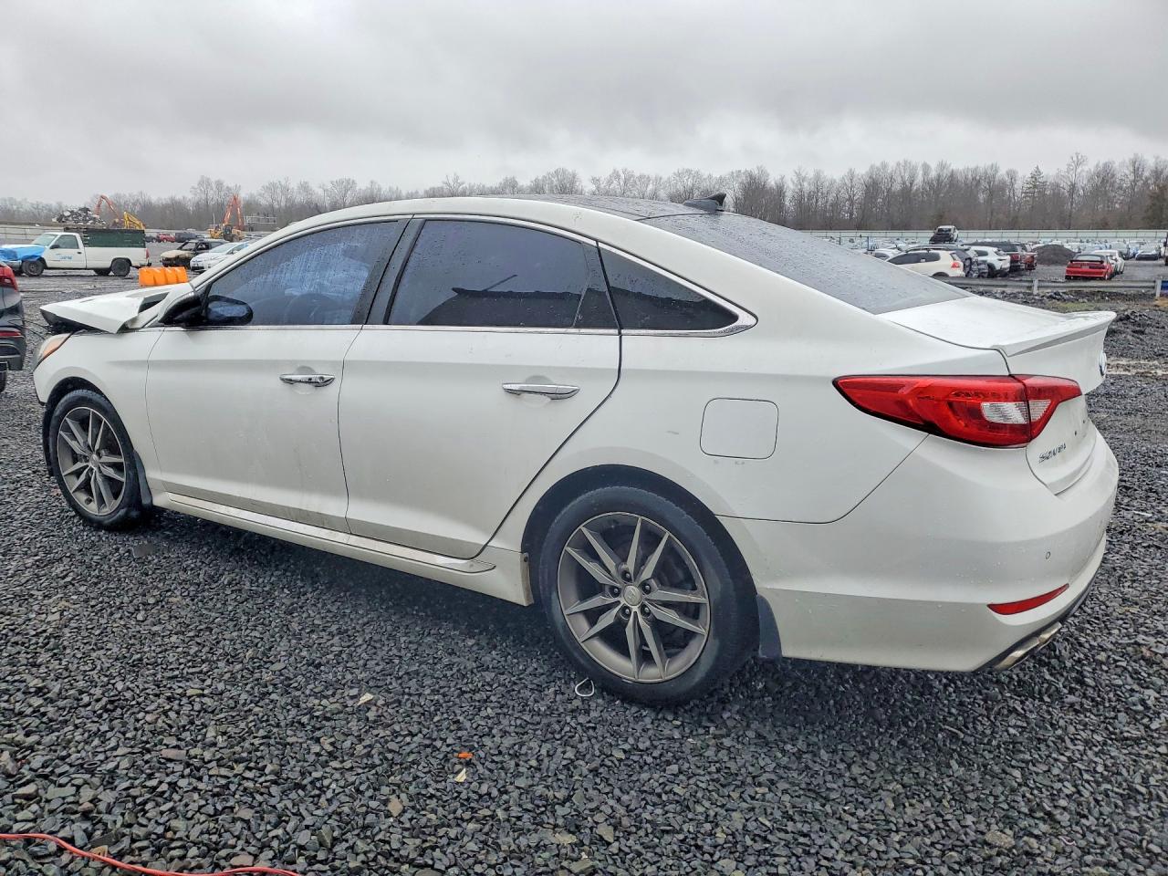 2015 HYUNDAI SONATA