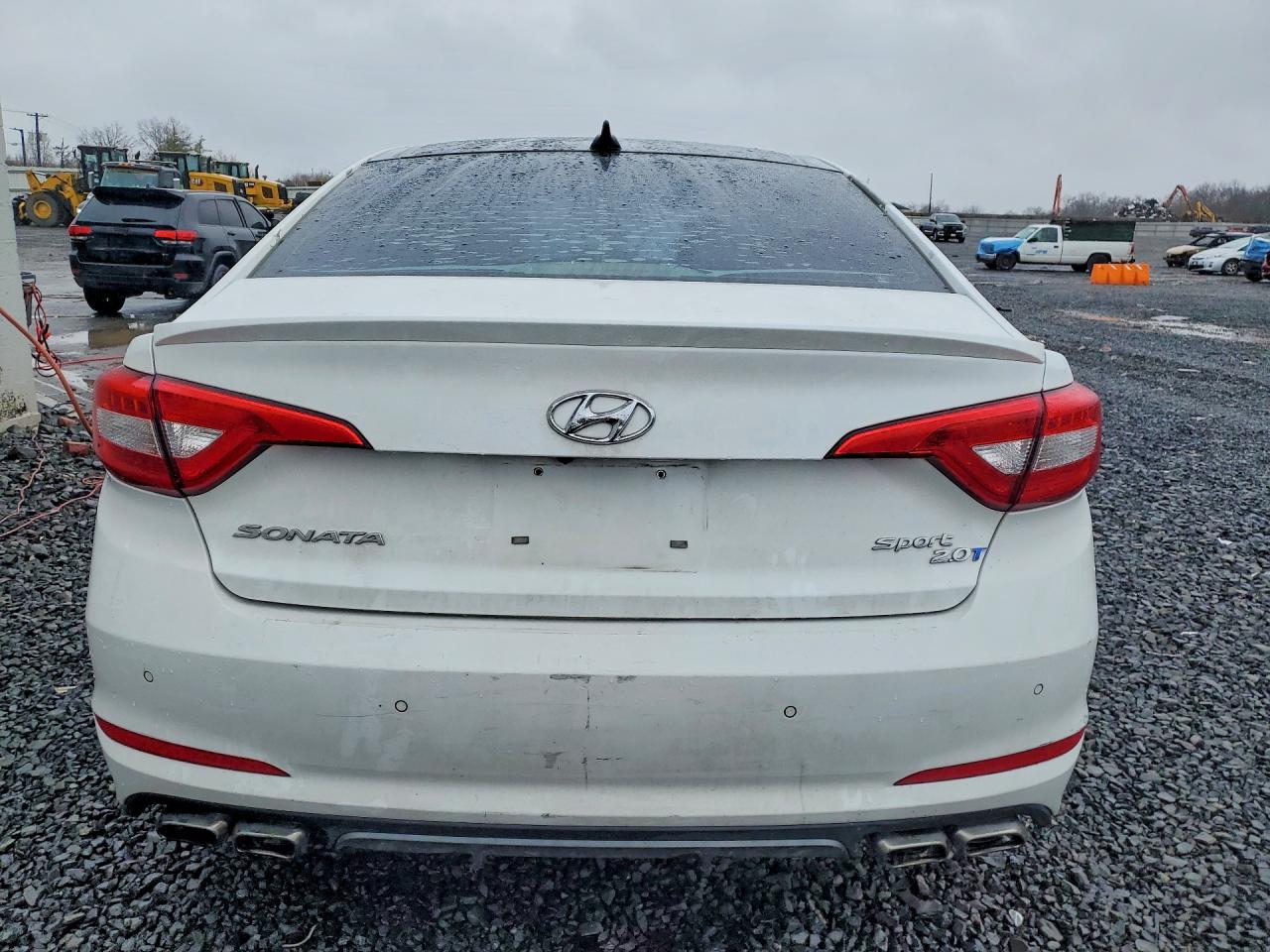 2015 HYUNDAI SONATA