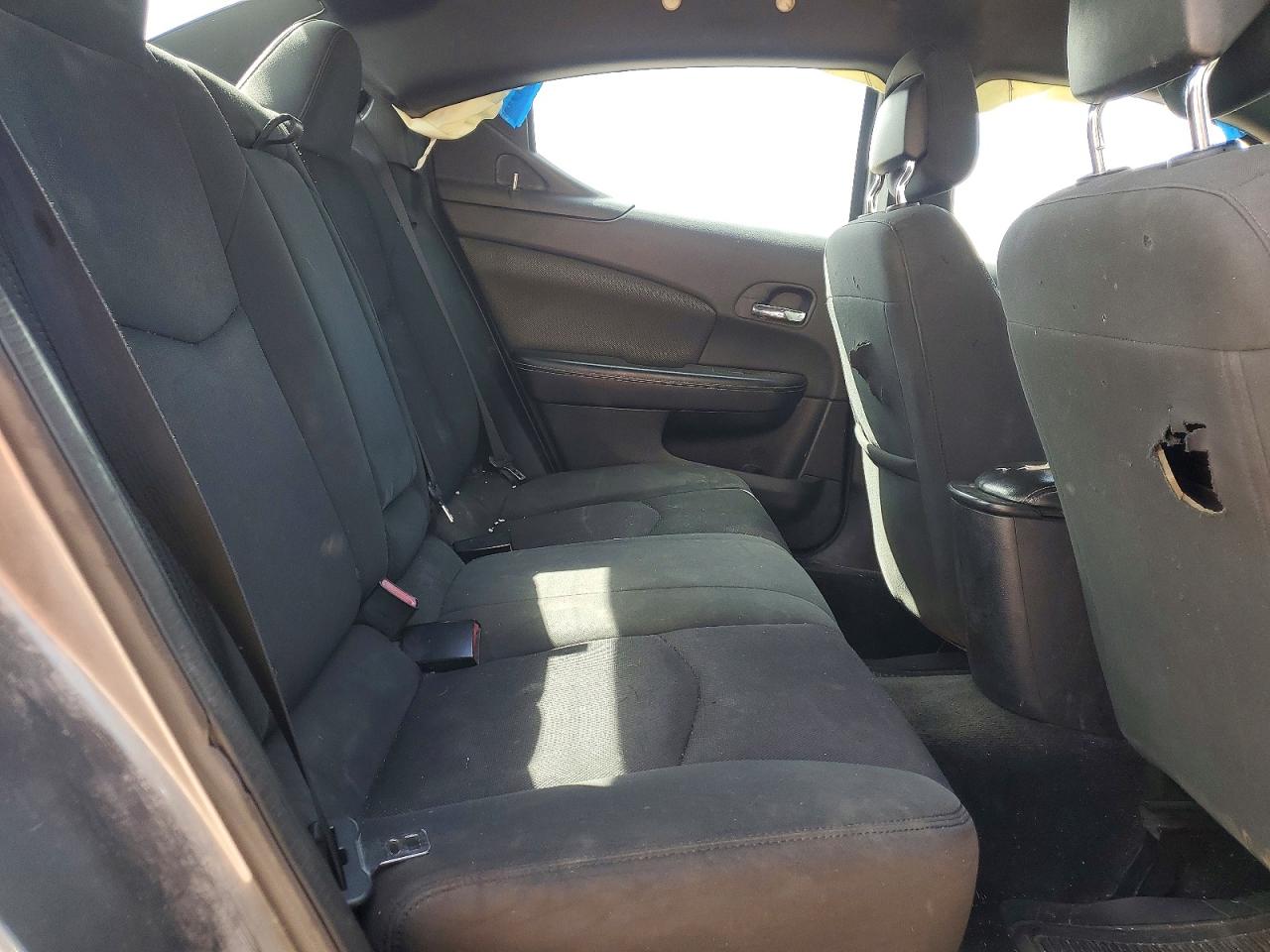 2012 DODGE AVENGER