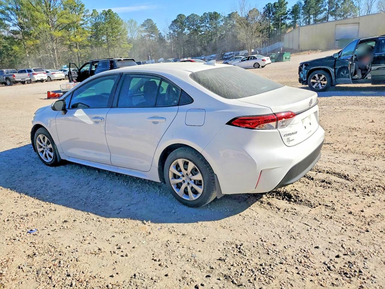 2025 TOYOTA COROLLA