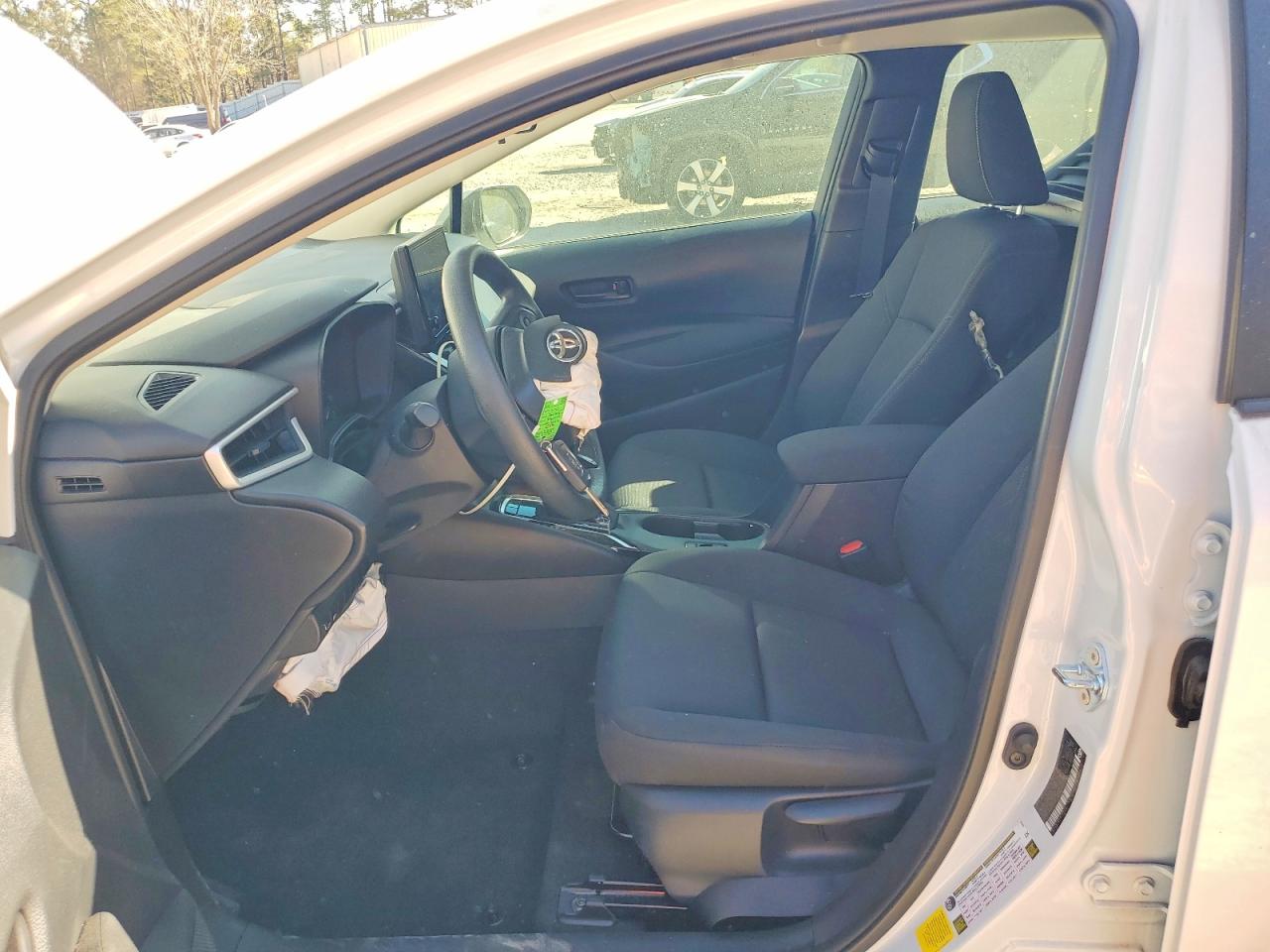 2025 TOYOTA COROLLA
