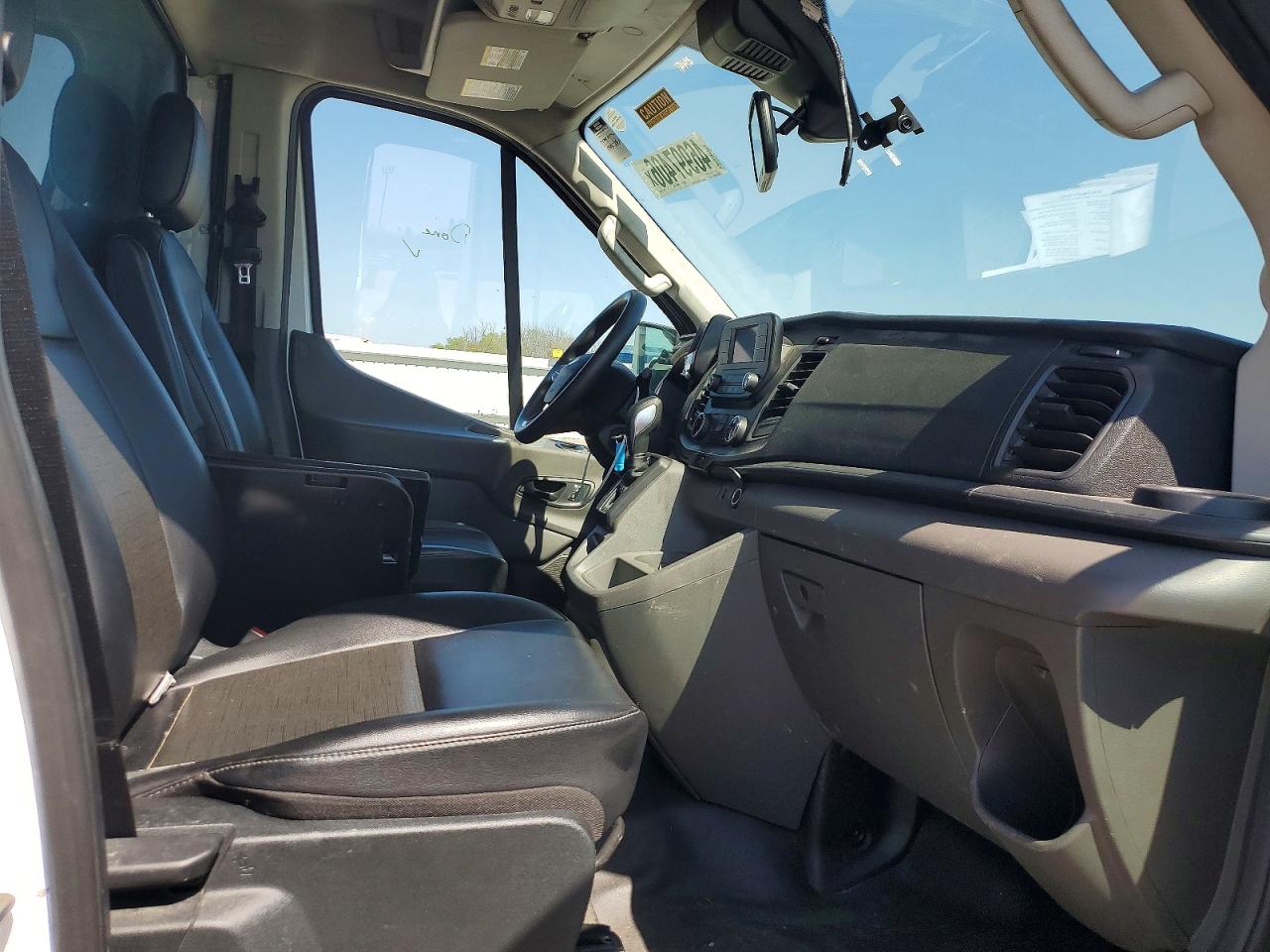 2022 FORD TRANSIT