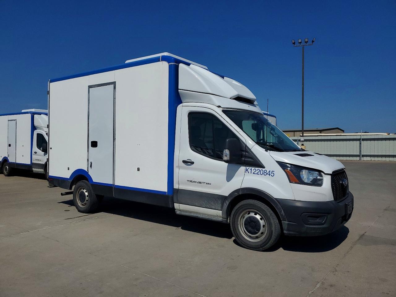 2022 FORD TRANSIT