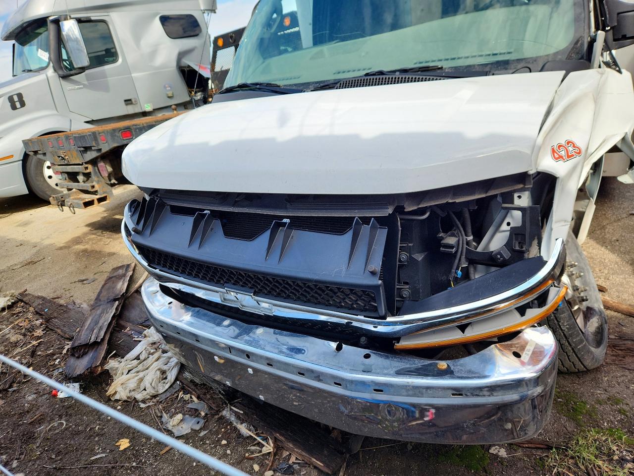 2023 CHEVROLET EXPRESS