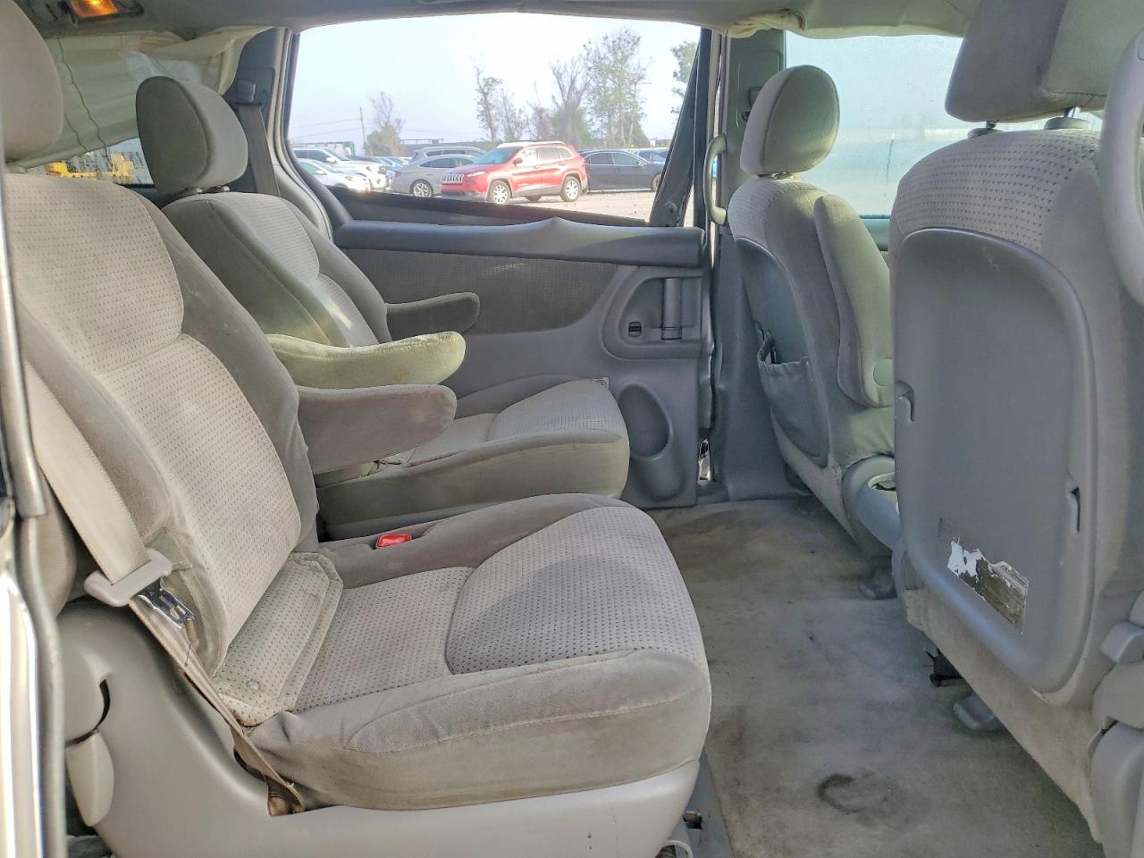 2007 TOYOTA SIENNA