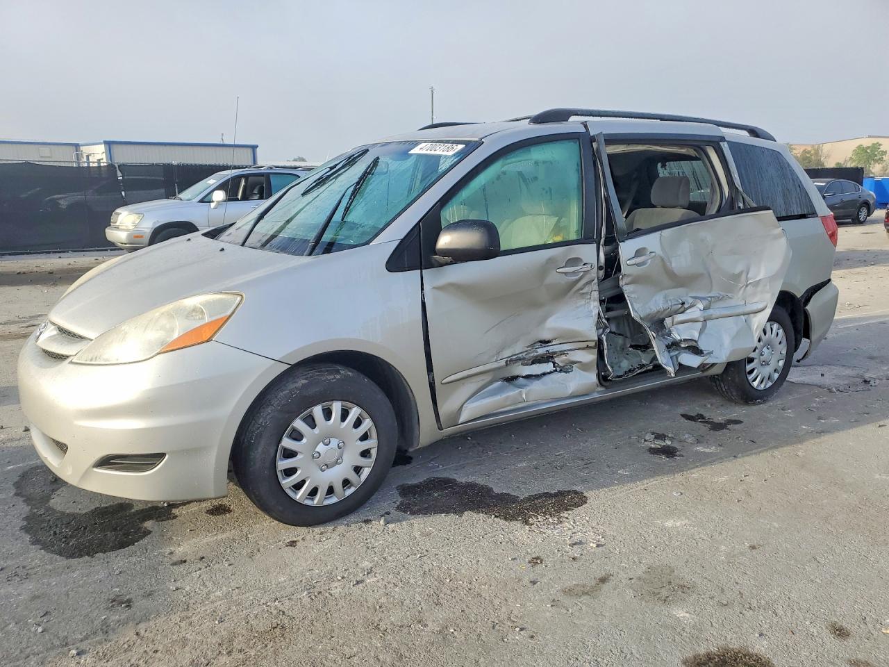 2007 TOYOTA SIENNA