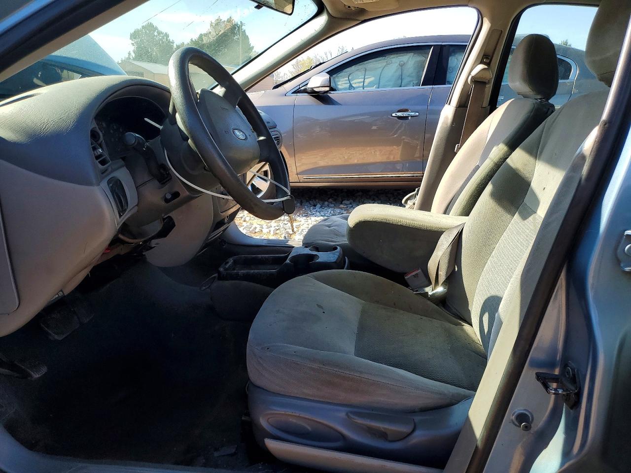 2006 FORD TAURUS