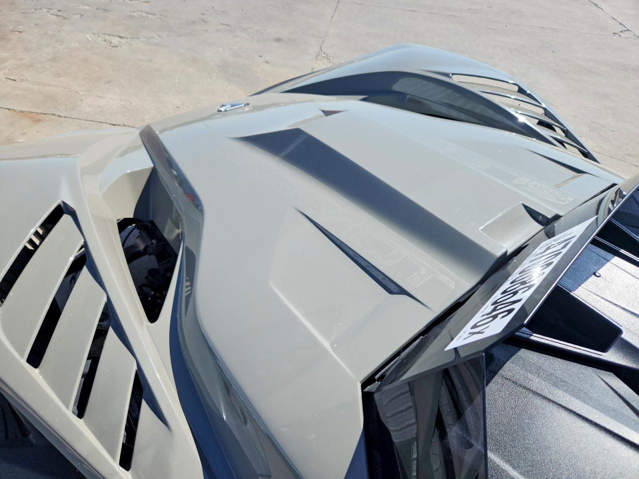 2022 POLARIS SLINGSHOT