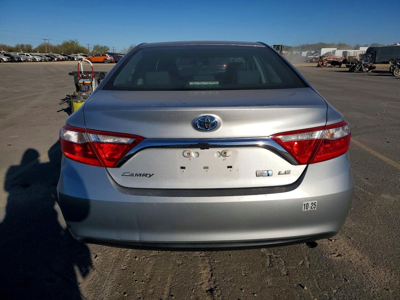 2016 TOYOTA CAMRY