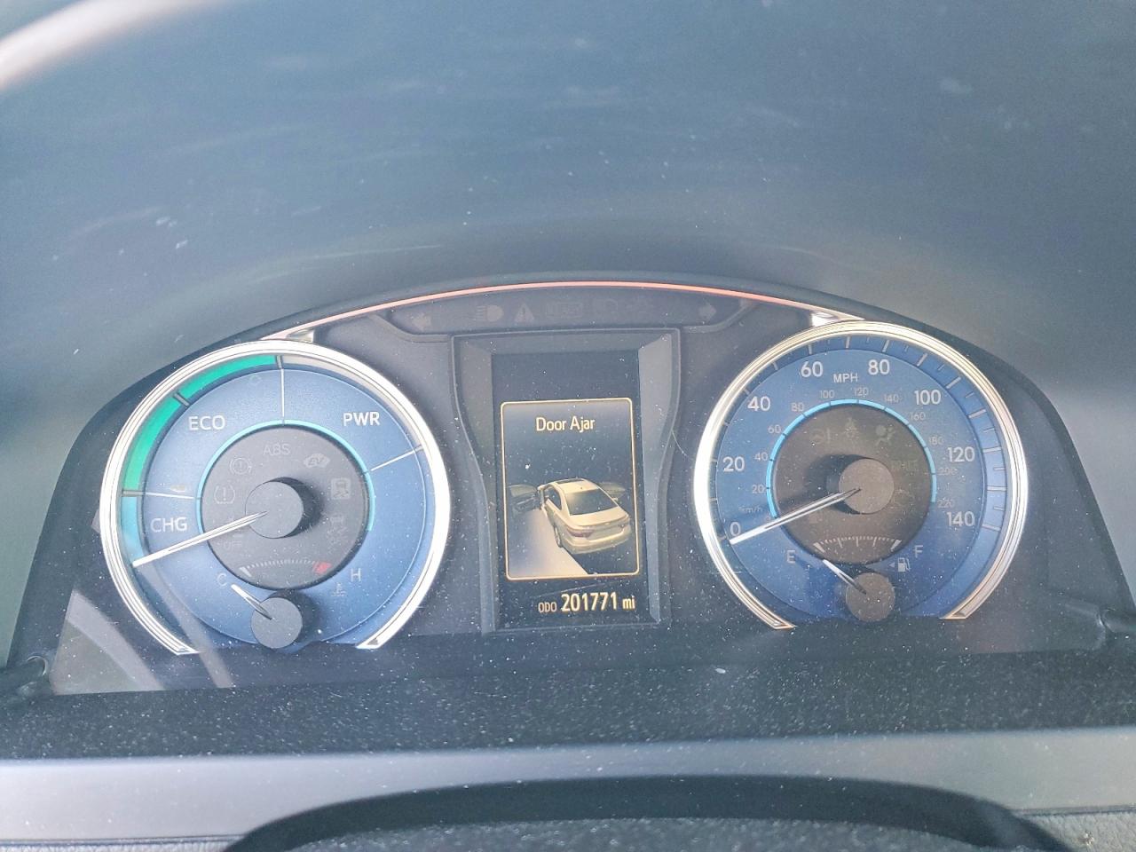 2016 TOYOTA CAMRY
