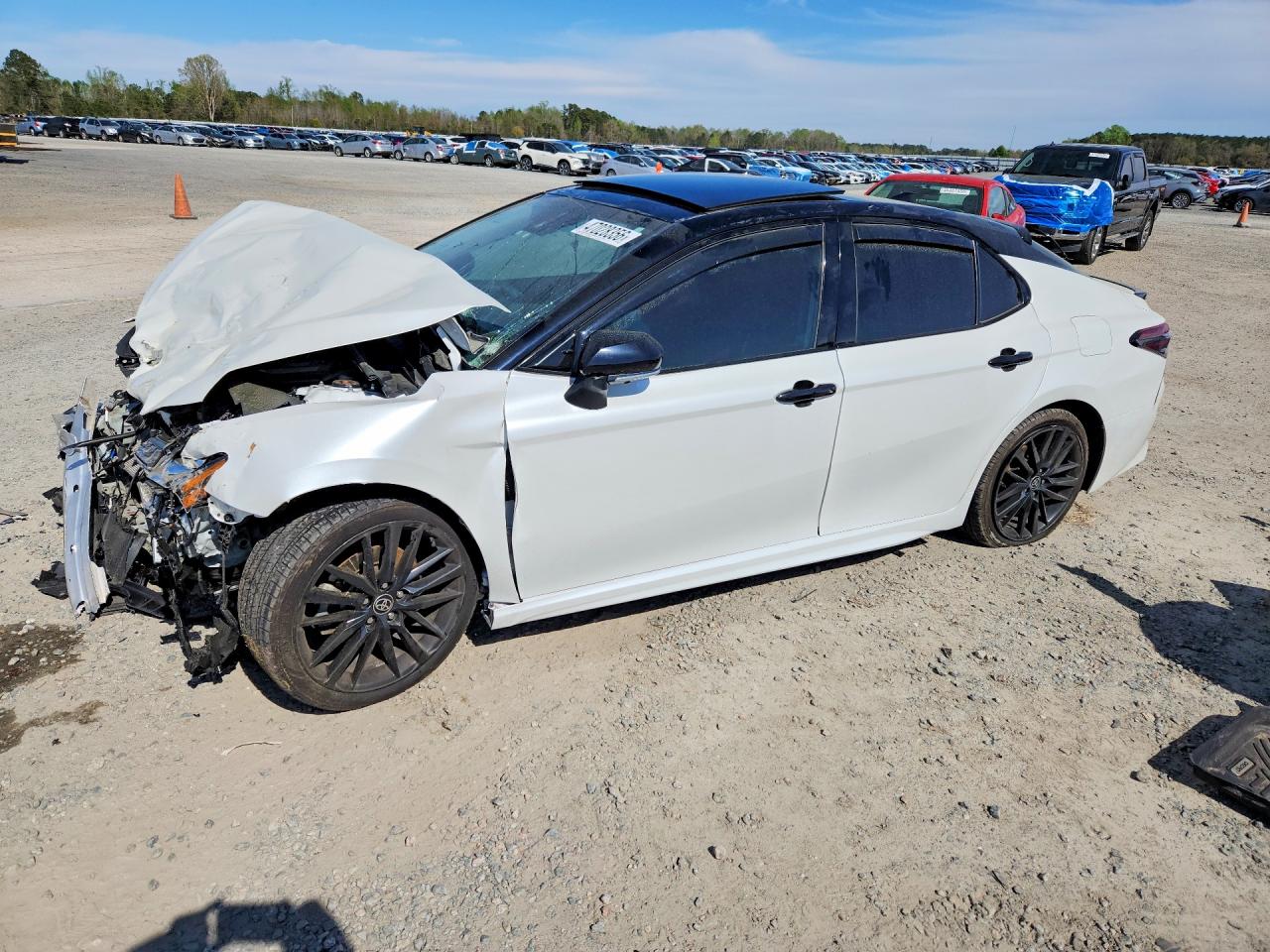 2022 TOYOTA CAMRY