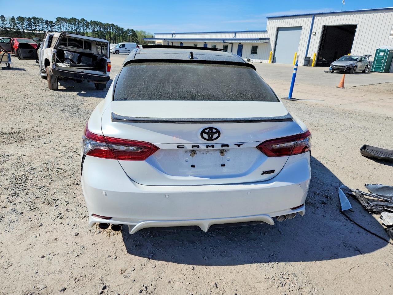2022 TOYOTA CAMRY