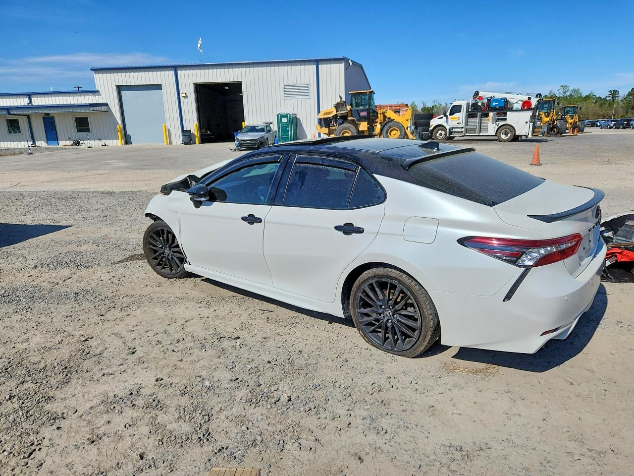 2022 TOYOTA CAMRY