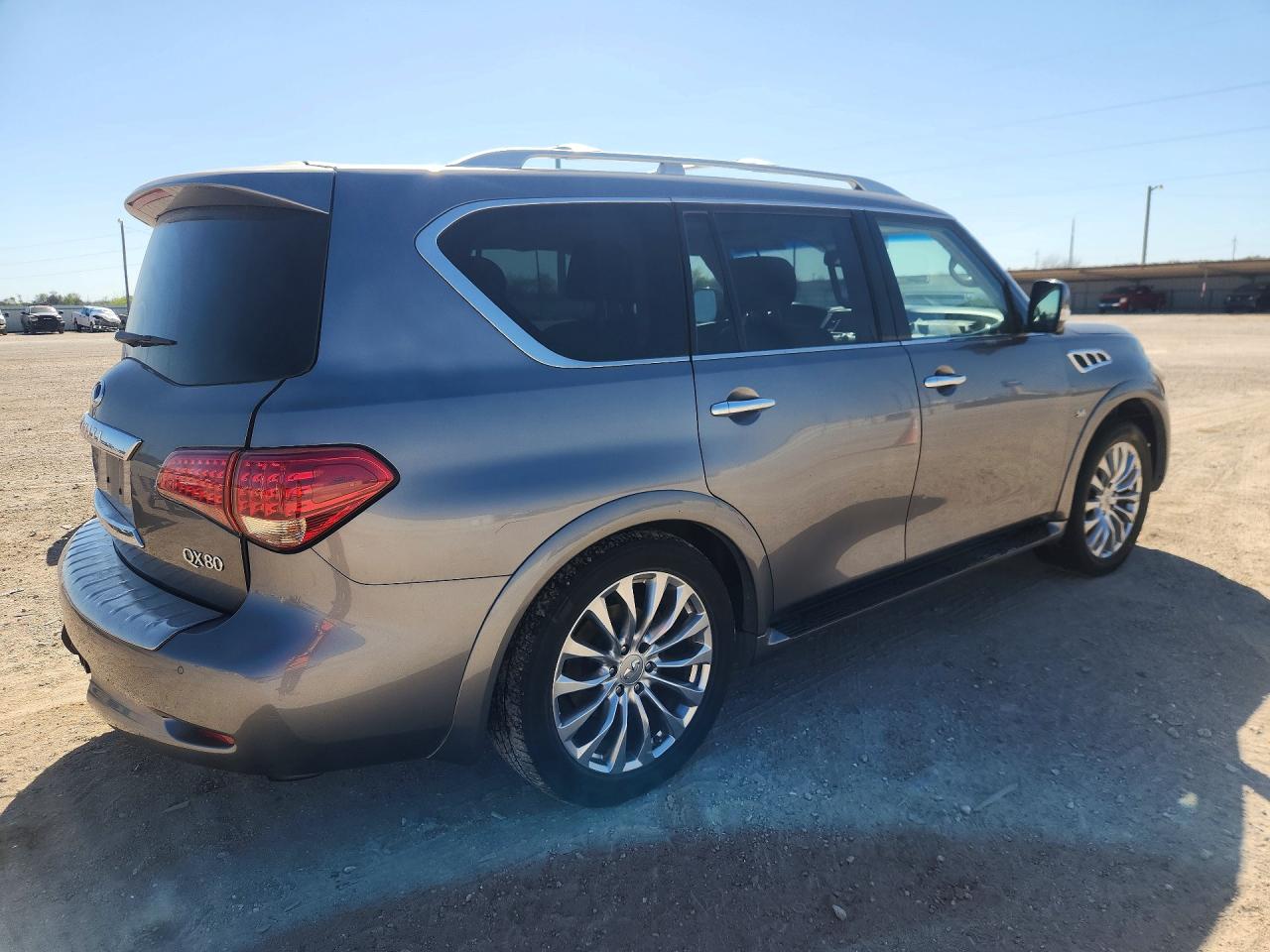 2015 INFINITI QX80