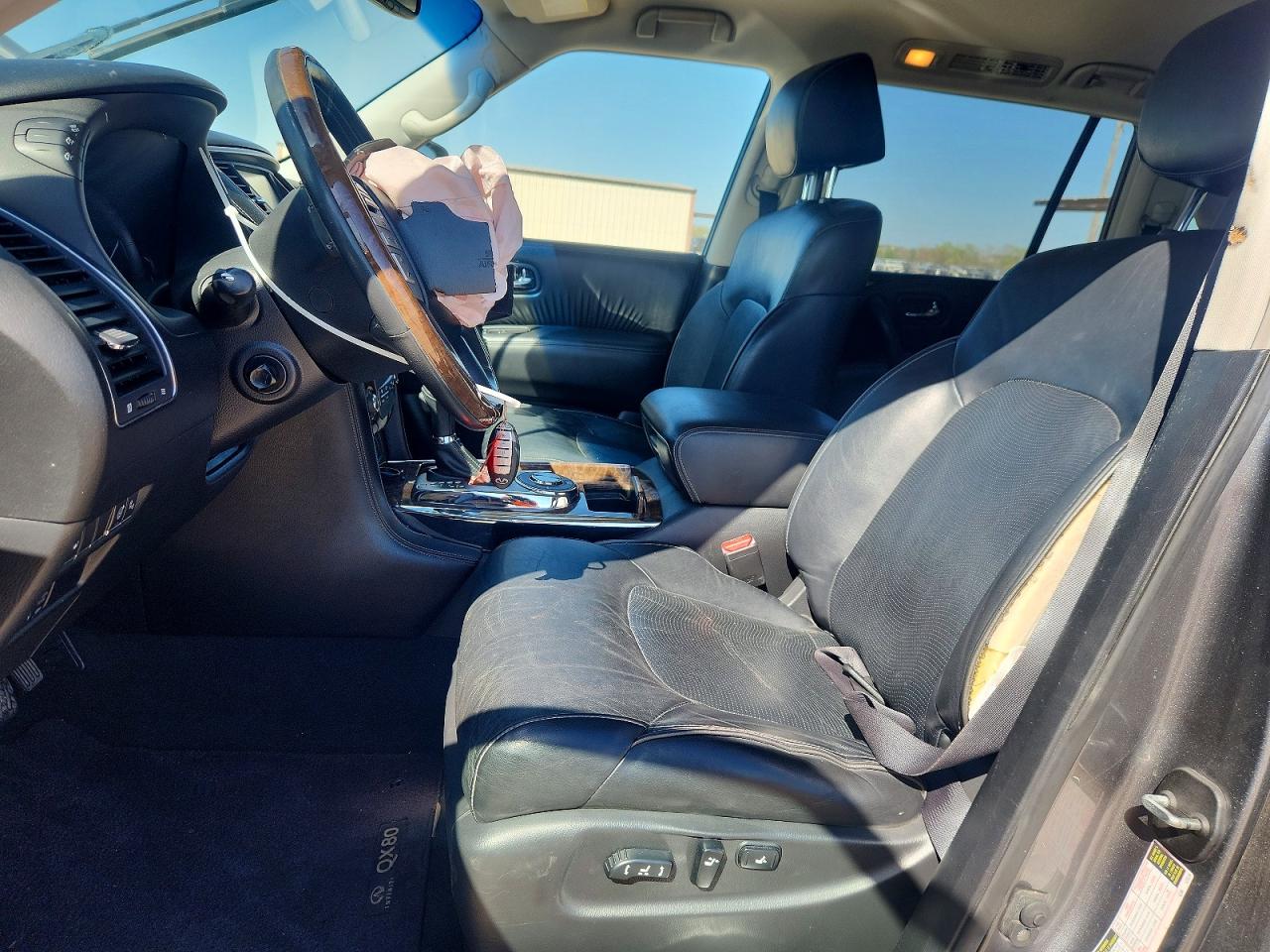 2015 INFINITI QX80