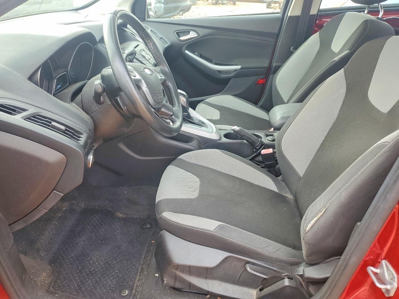 2012 FORD FOCUS