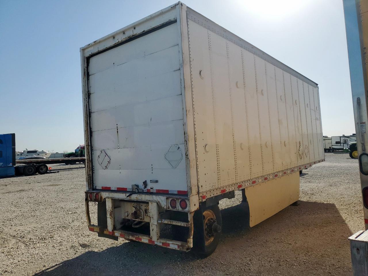 2007 WABASH 28 TRAILER