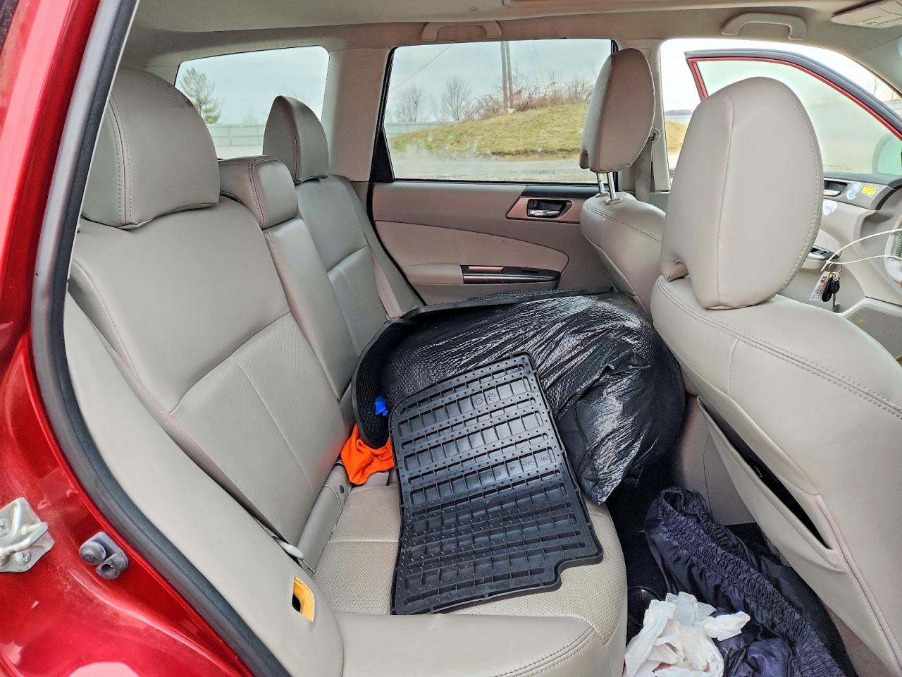 2011 SUBARU FORESTER