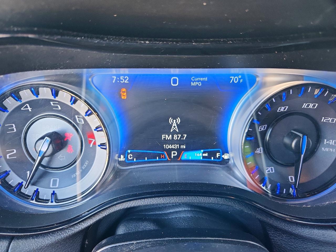 2019 CHRYSLER 300