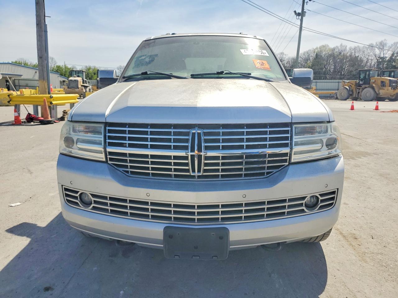 2013 LINCOLN TOWNHOUSE NAVIGATOR