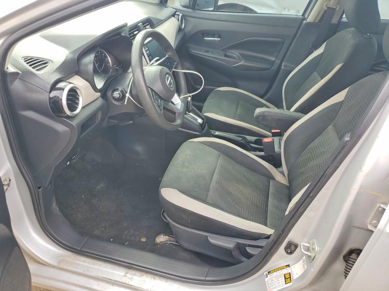 2020 NISSAN VERSA