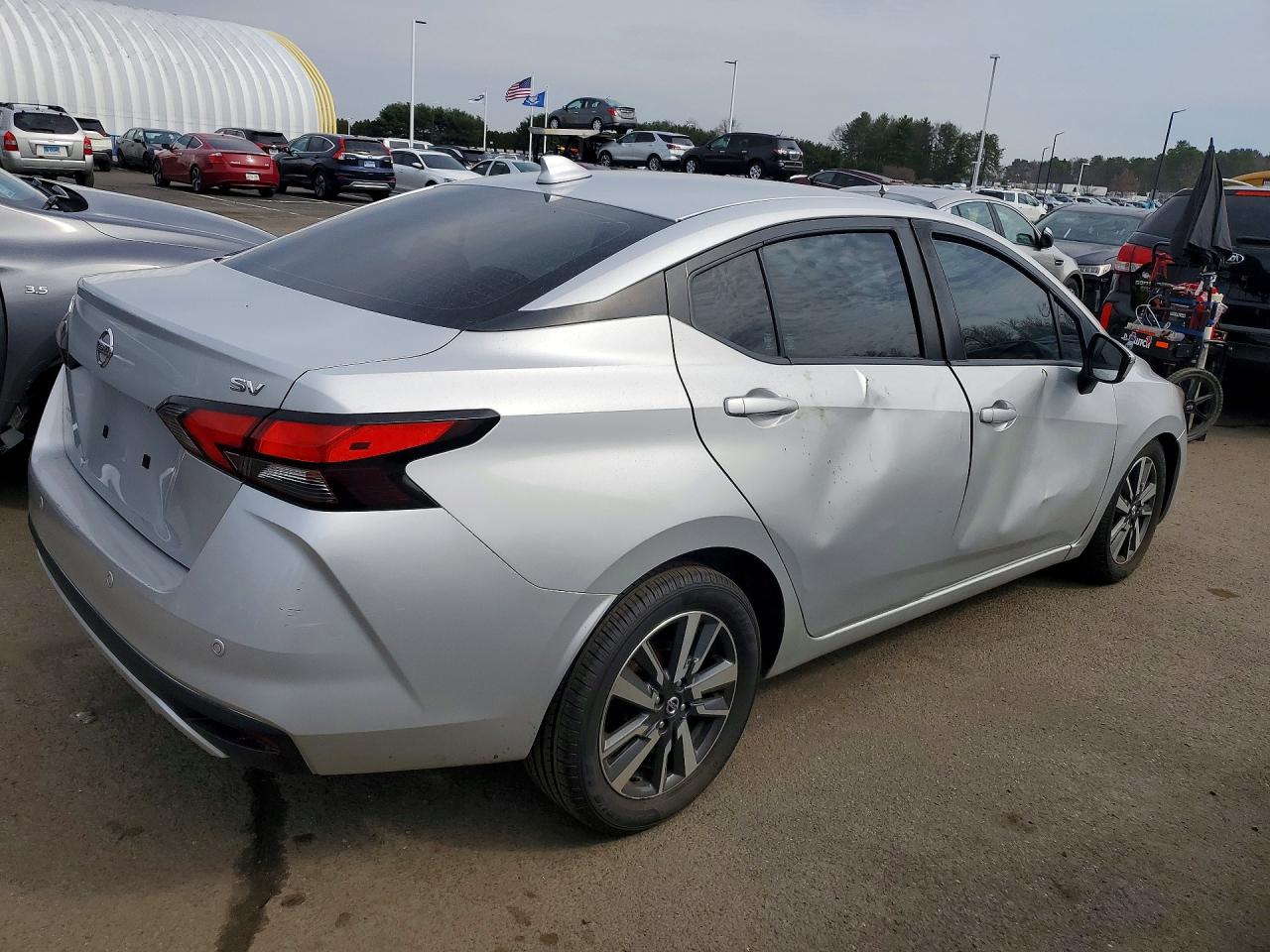 2020 NISSAN VERSA