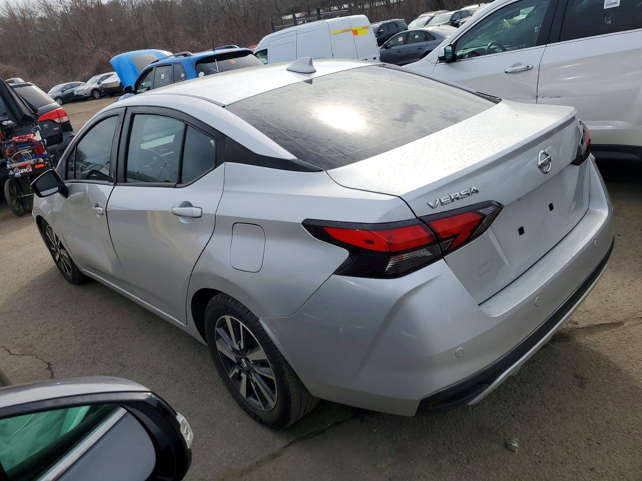 2020 NISSAN VERSA