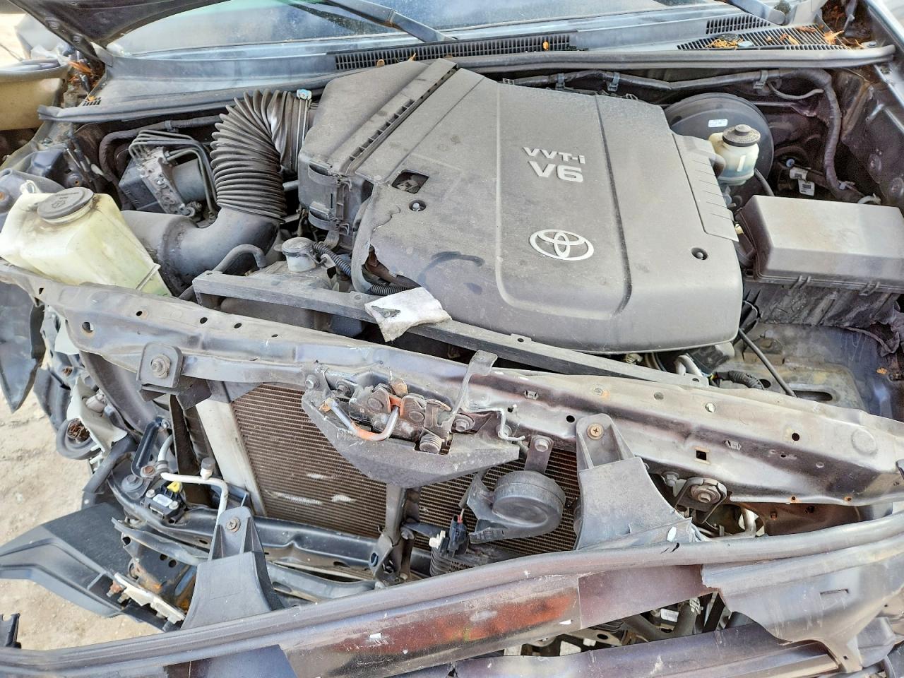 2011 TOYOTA TACOMA
